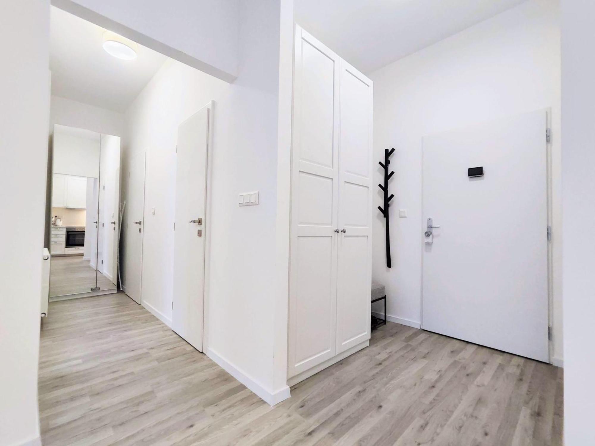 Wings - Brand New - Presidential Garden - Free Parking Apartment Братислава Екстериор снимка