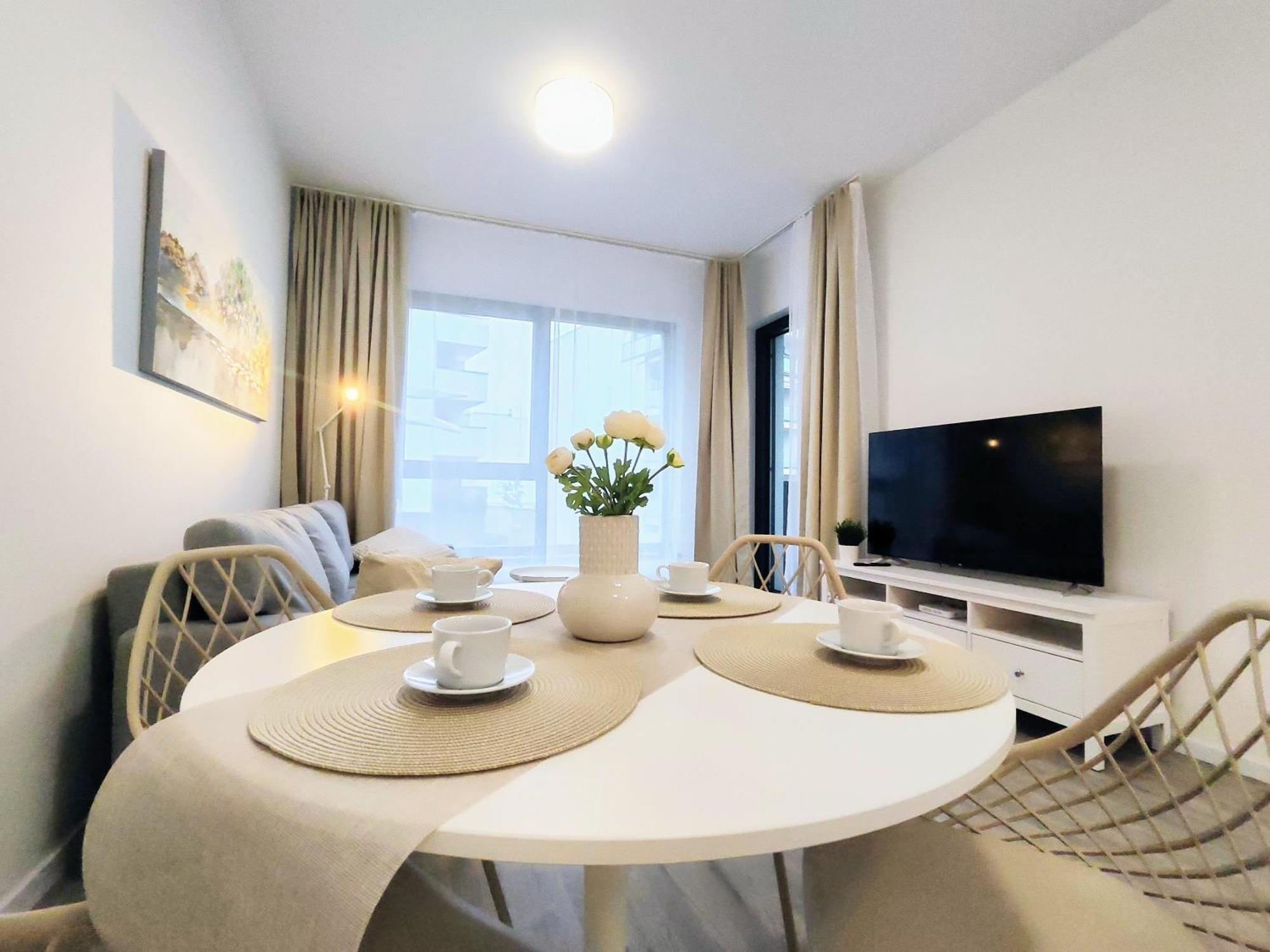 Wings - Brand New - Presidential Garden - Free Parking Apartment Братислава Екстериор снимка